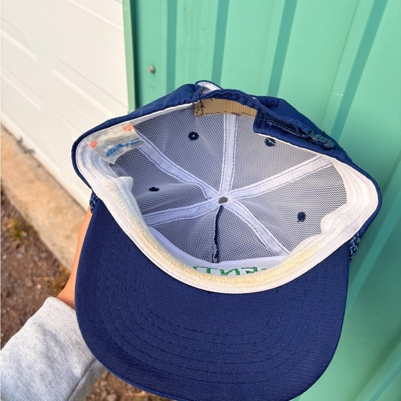 RARE vintage BENTLEY trucker hat blue embroided - Picture 6 of 7